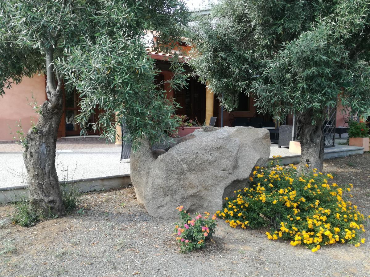 Sumindulau Bed & Breakfast Torre delle Stelle Eksteriør bilde